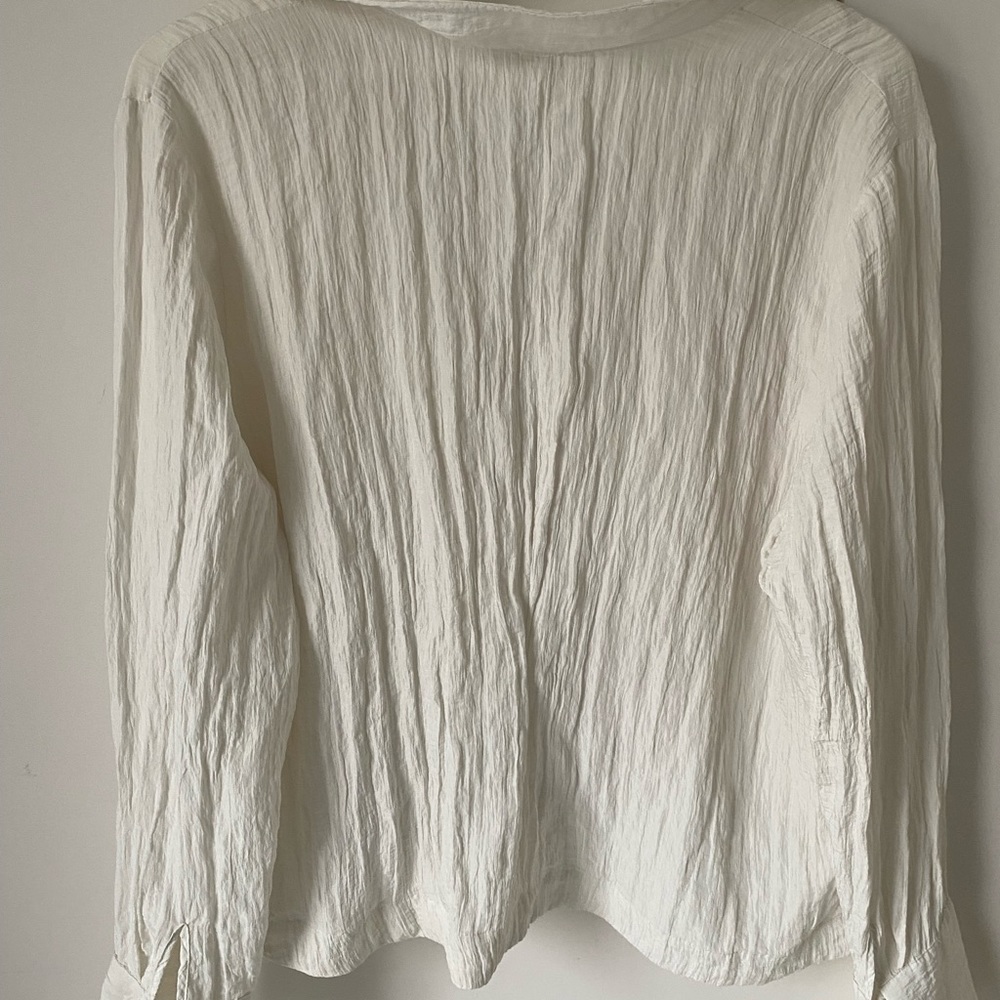 COPY - H&M blouse - Picture 2 of 3